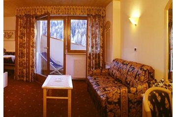Италия Hotel San Cassiano, Екстериор